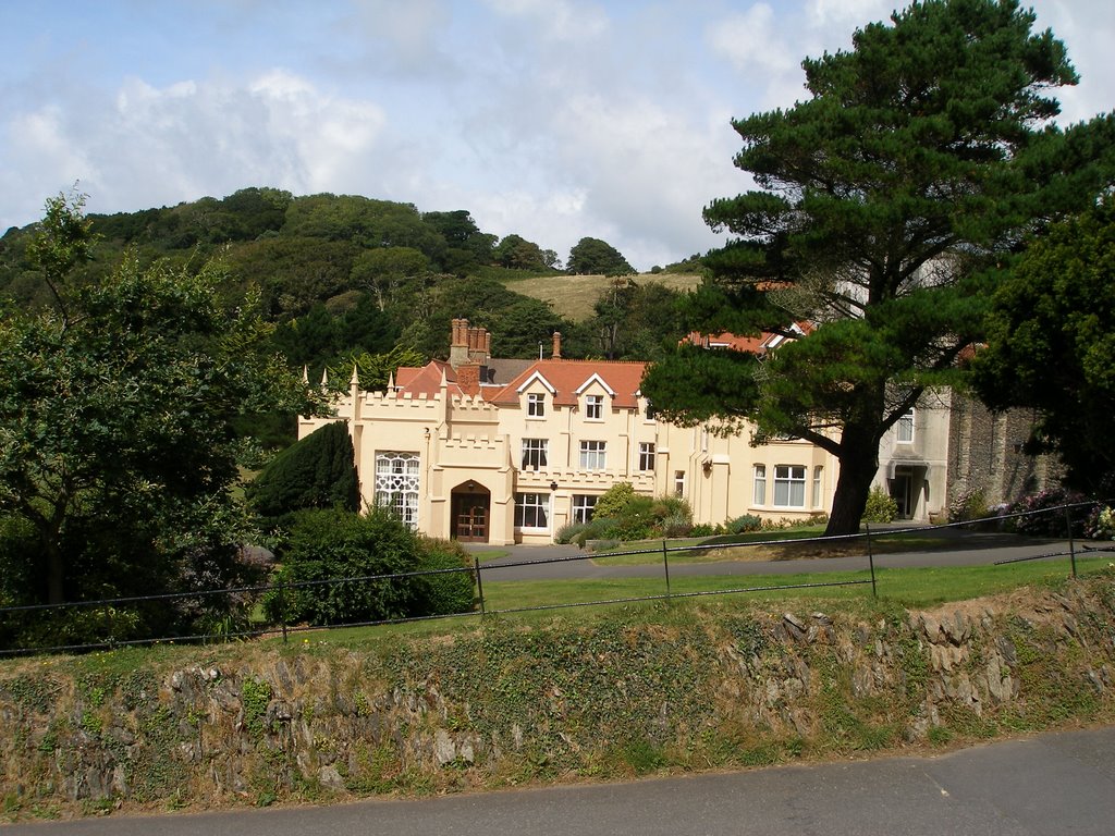 Lee Abbey south wing by wendyemlyn