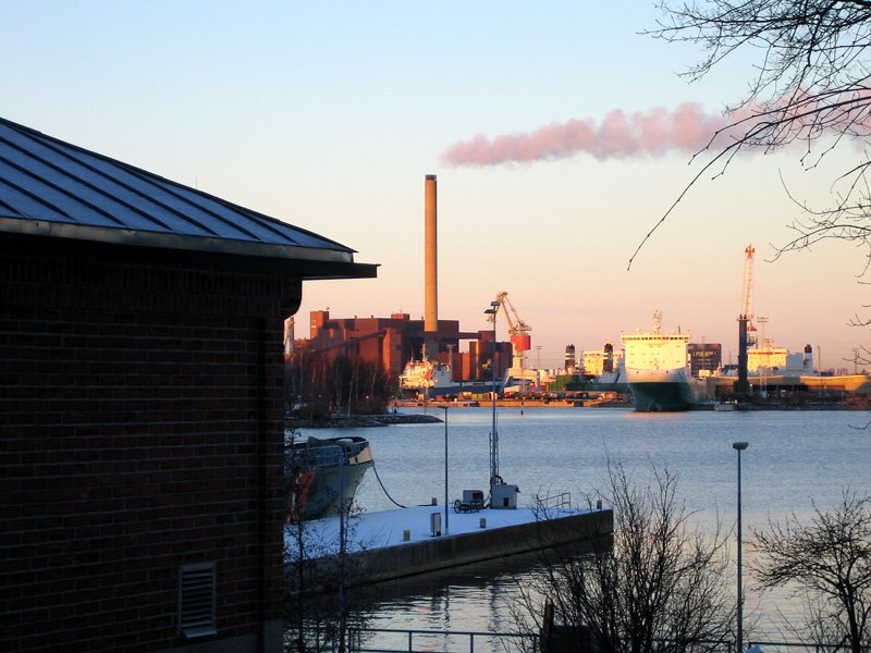 View from Katajanokka to Hanasaari. by Antti01