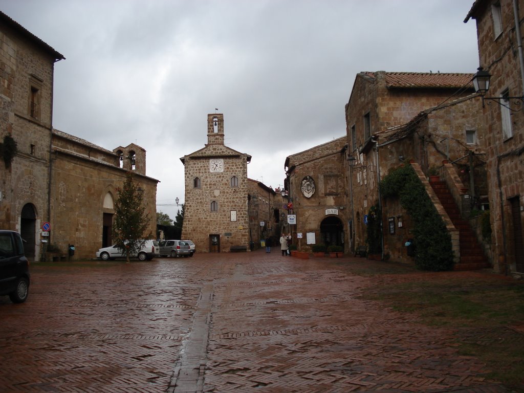 La piazza by Pino Mori