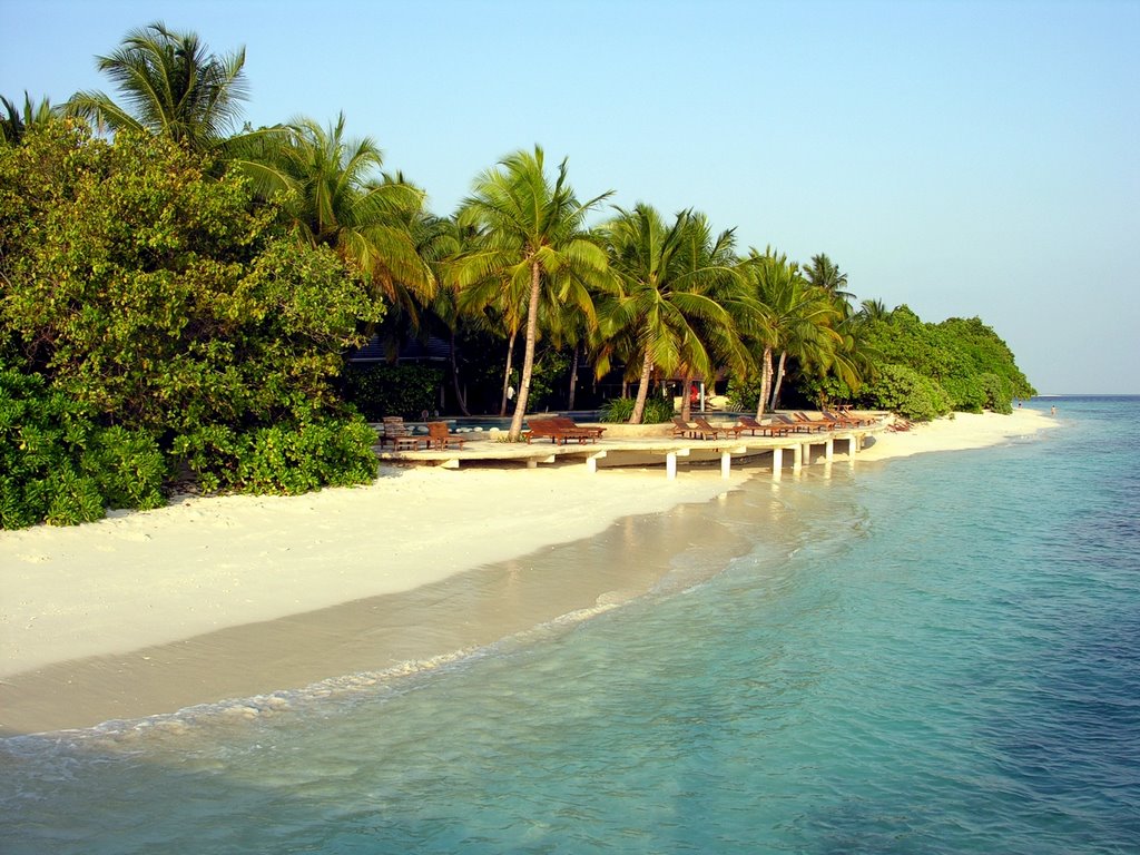 Royal Island Resort Baa Atoll by Harry Juselius