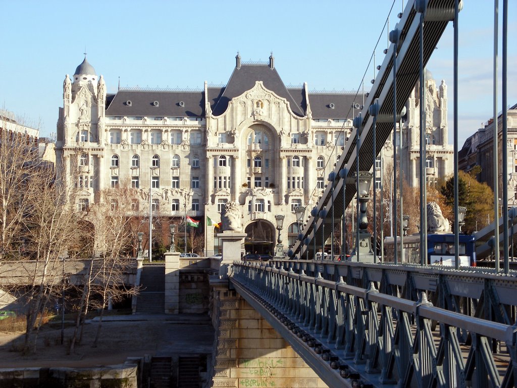 Chain Bridge & Gresham Four Seasons Hotel, Budapest by Nick Gent