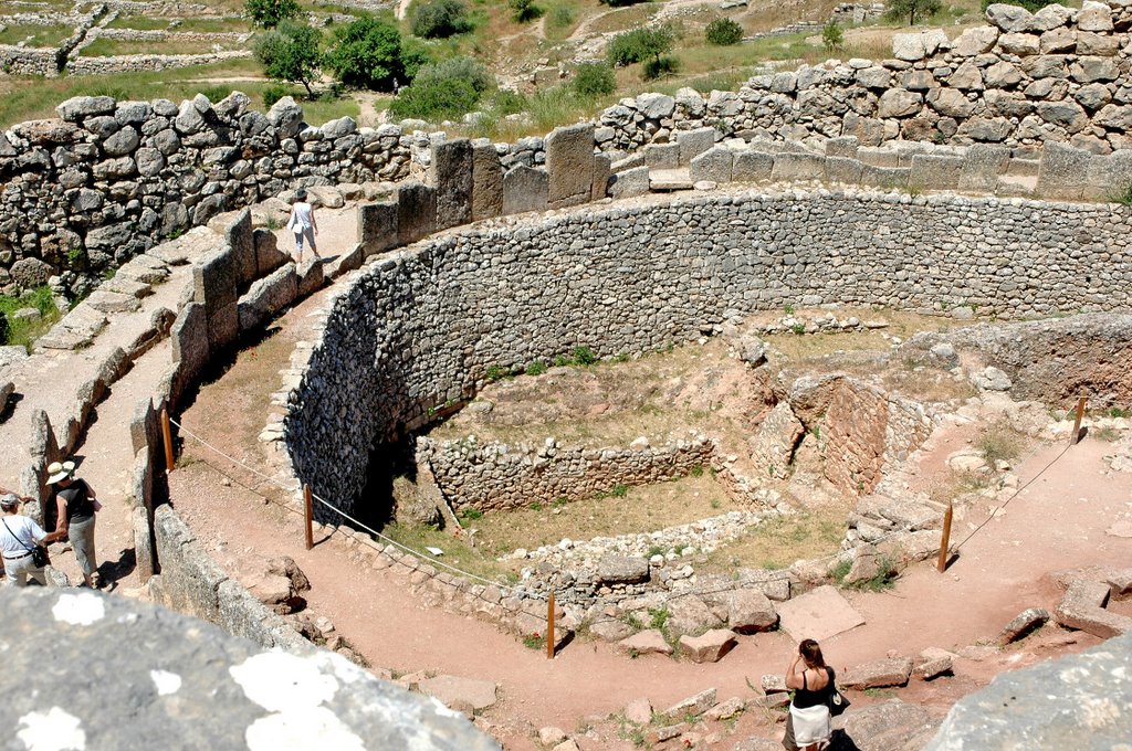 Grave Circle A, Mycenae by kluke