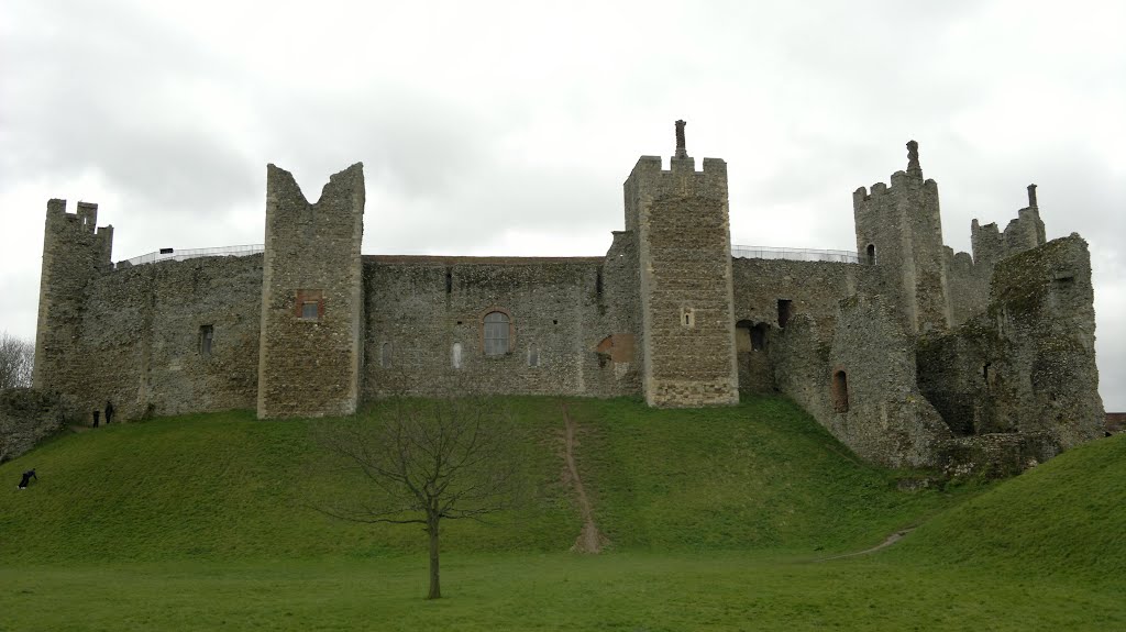 Framlingham Castle. by Bogdan O.357