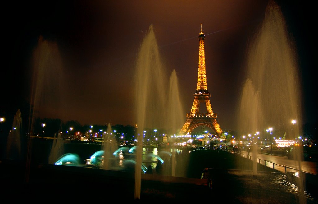 Noche en paris by bealberto