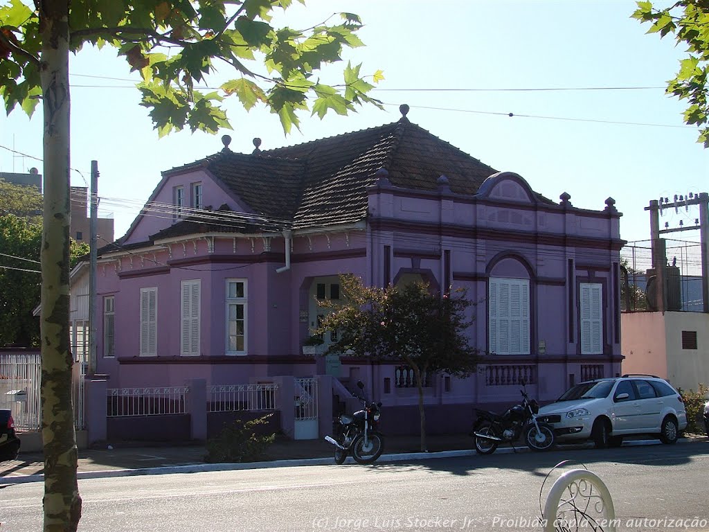 Casa histórica em Estância Velha (RS) by Jorge Luís Stocker J…