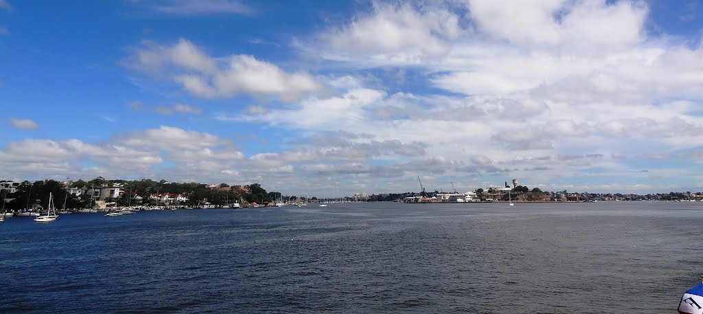 Sydney NSW, Australia by Senanayaka Bandara