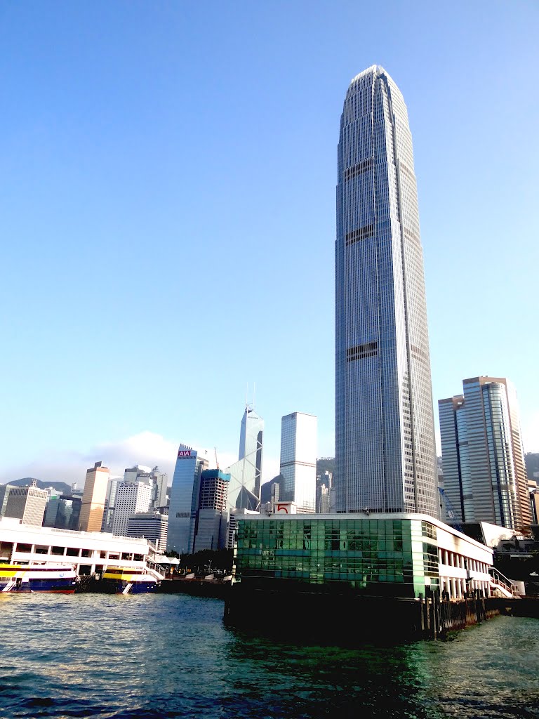 Sheung Wan, Hong Kong by Ka Kiu