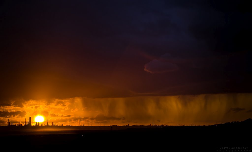 Lee On The Solent by Wojtek.Cieslicki