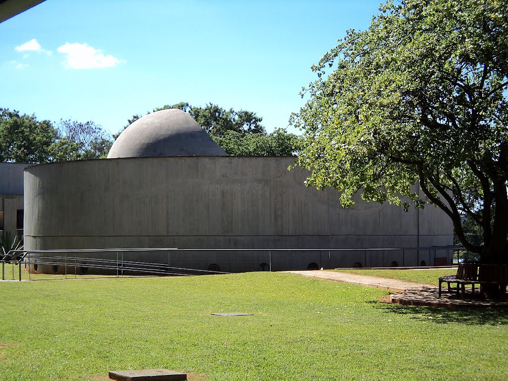 Museu de Arte de Brasília by RNLatvian - Rudolf