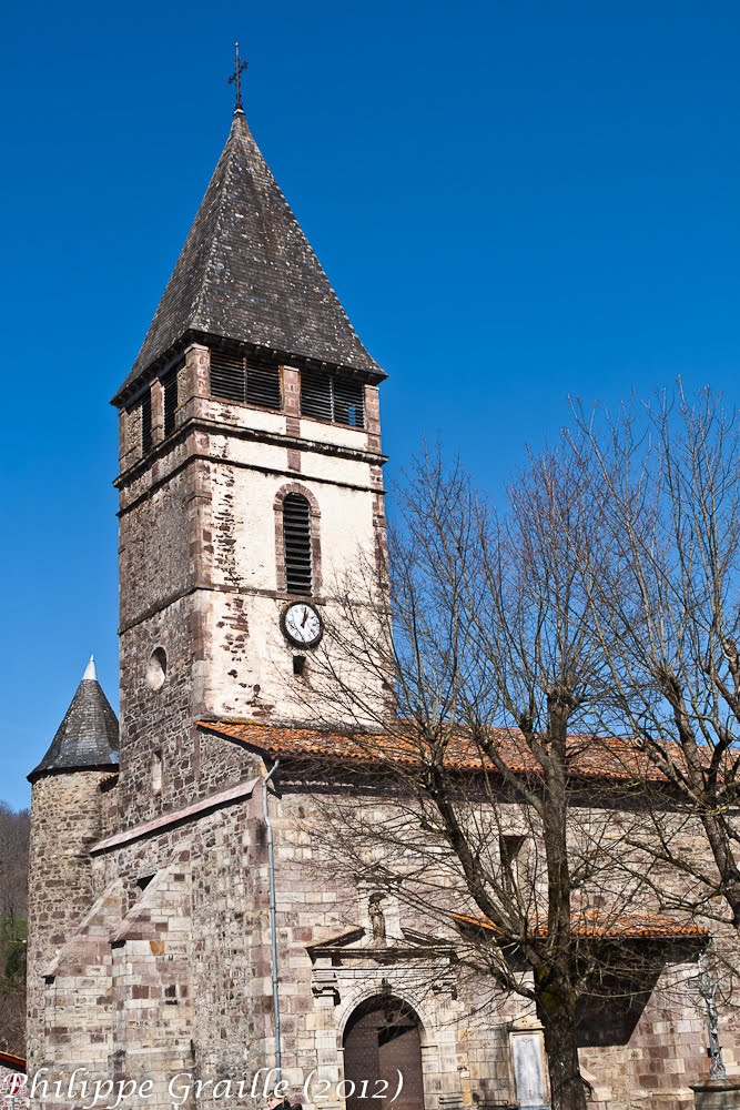 Saint Etienne de Baigorry (Pyrénées Atlantiques) by Philippe Graille