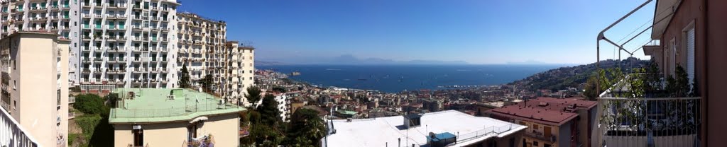 Panorama di Napoli by CapitanFracasso