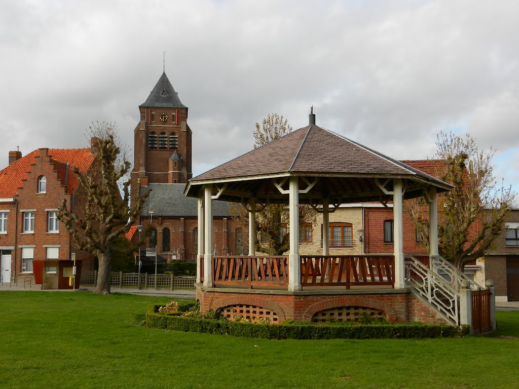 Kiosk op de Dries van Kemmel by LucT