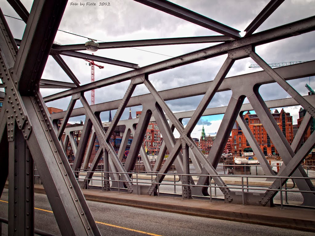 Hamburg Hafencity 2012 by Fiete112