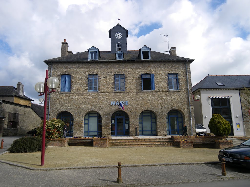 La mairie de st germain sur ille by chisloup