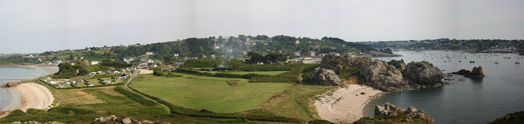 Panoramique depuis la maison des Douaniers à Primel Tregastel / Plougasnou by yveslaurent