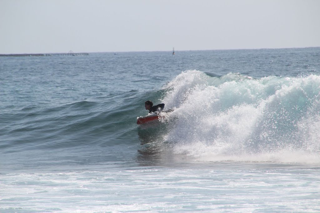 Surfing ... by MrRheingold