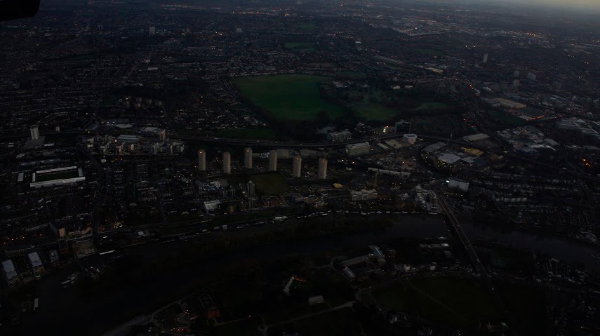 Kew Bridge seen from inbound flight to Heathrow by Paul HART