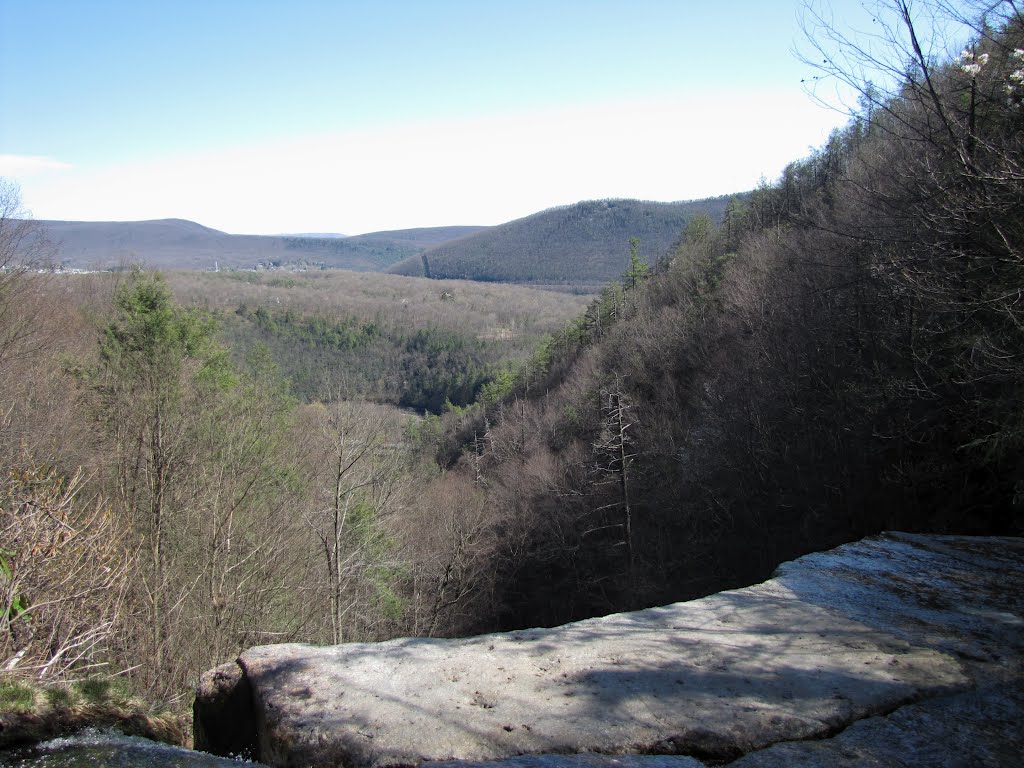 Onoko Falls from Top by Chris Sanfino