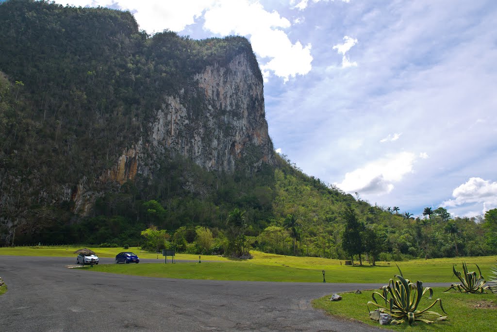 Vinales, Cuba by Irena Maslova