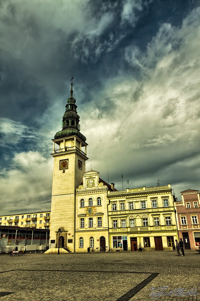 Rynek w Bytomiu Odrzanskim by Tomek Żuk