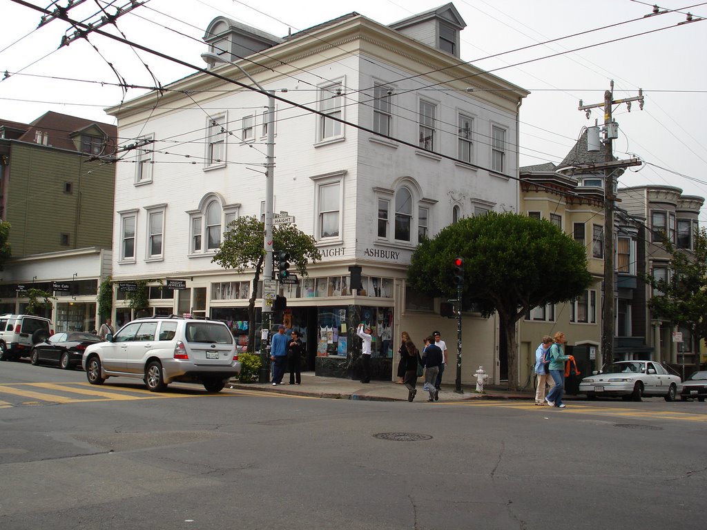 Haight & Ashbury by Jakub Simane