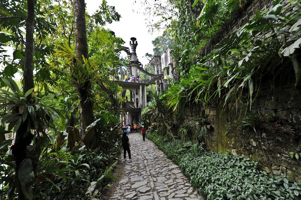 4X4 Huasteca Potosina 2012 - Las Pozas Sir Edward James by Panamon-Creel