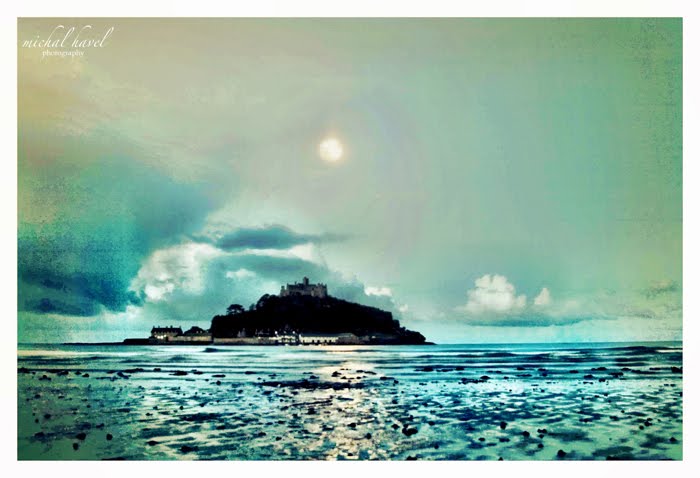 ST MICHAEL'S MOUNT by Michal Havel