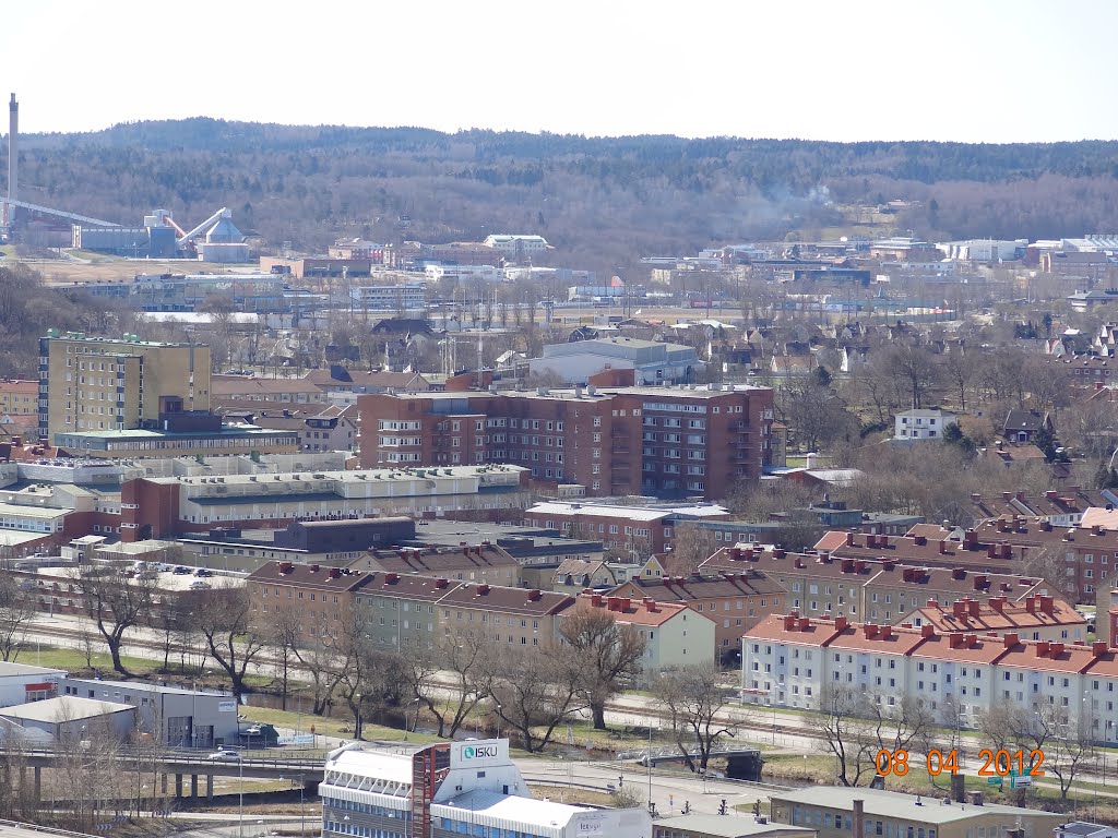 Utsikt över Mölndal från Kallebäcksberget by jsx1