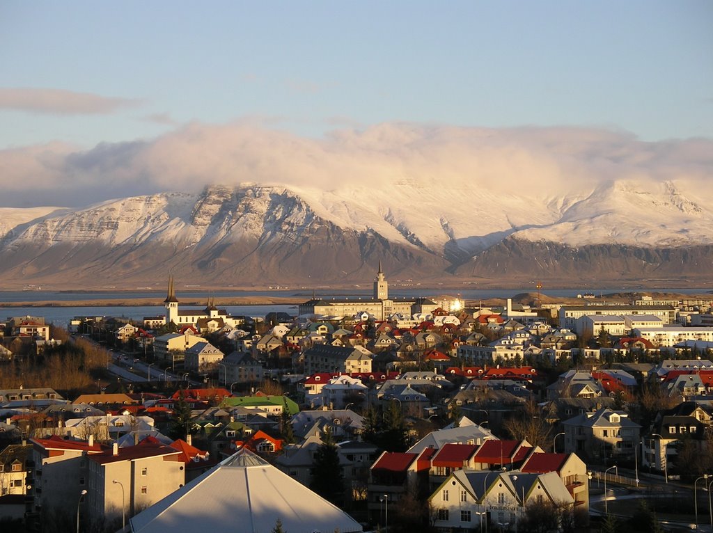 Reykjavik from Hot-Water-Storage "The Pearl" by MatthiasH