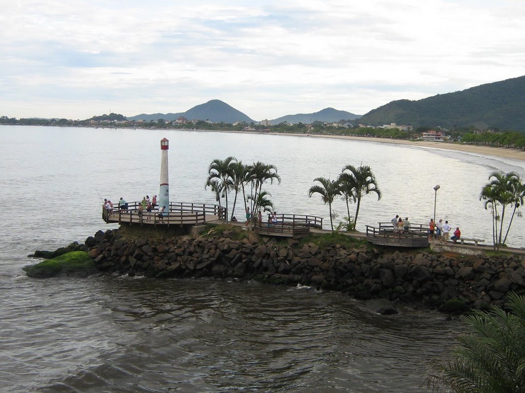 Centro, Ubatuba by Marcelo Vilarinho