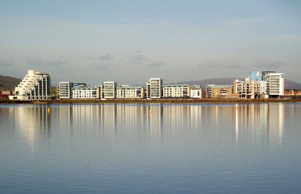 Reflections of a city by gary taylor