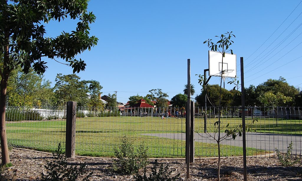 Reserve with shelter, B/B goal and playground by Phaedrus Fleurieu