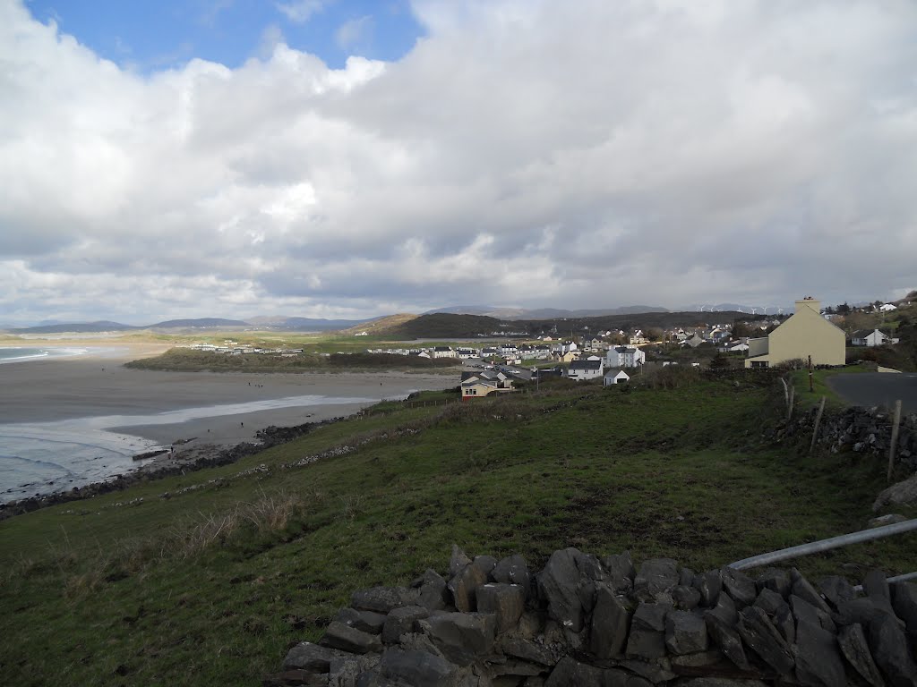 Narin and beach by Mark Mawhinney