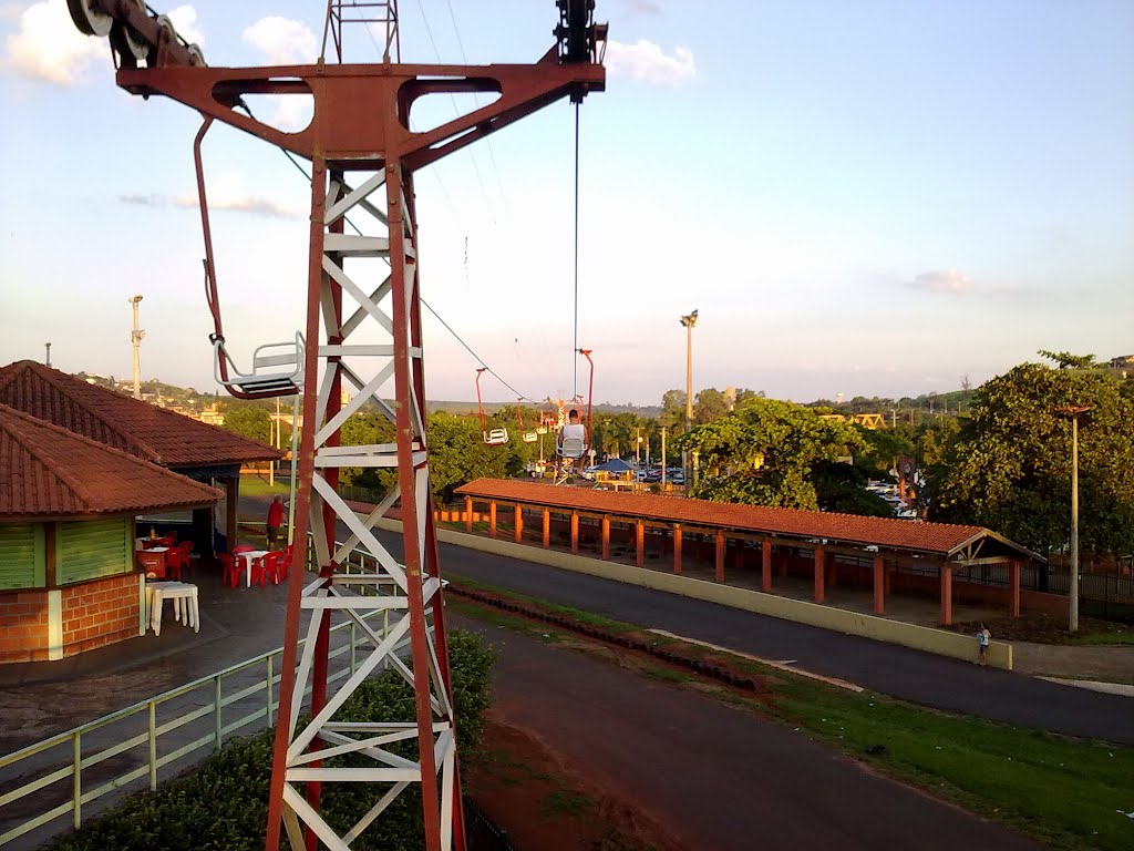 Teleférico de Barra Bonita by Luiz Henrique Luvizutto