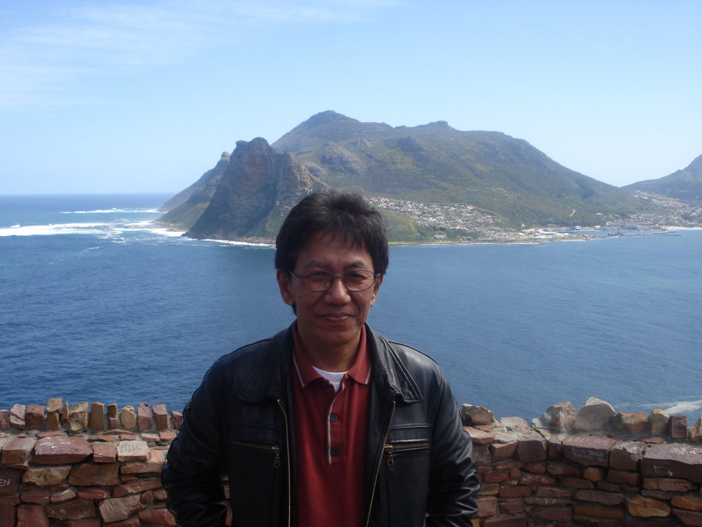 At Chapmans Peak - Oct-2007 by sislam