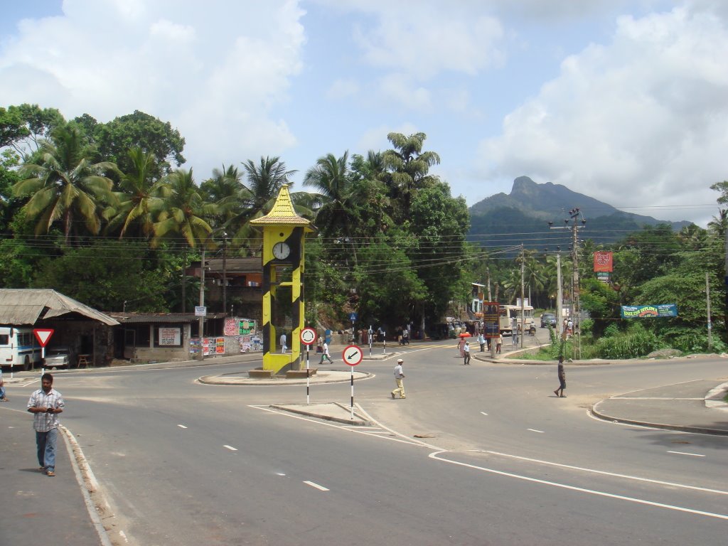 Balangoda Clock Tower (Pics By SankaSoft) by sankalpa