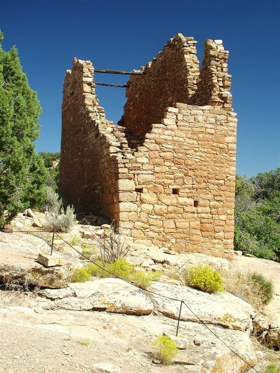 Holly Group cliff-top tower, Hovenweep National Monument by Steve Schmorleitz, NationalParkLover.com