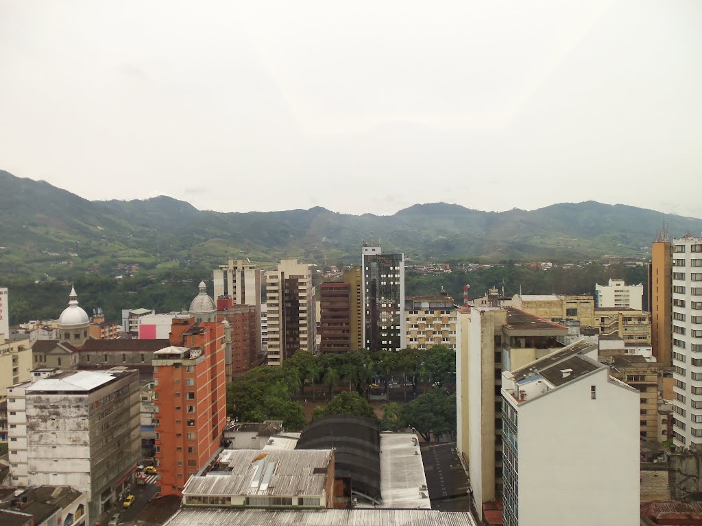 Vista del parque de bolivar y norte de pereira desde el edificio diario del otún by josé orlando gómez d…