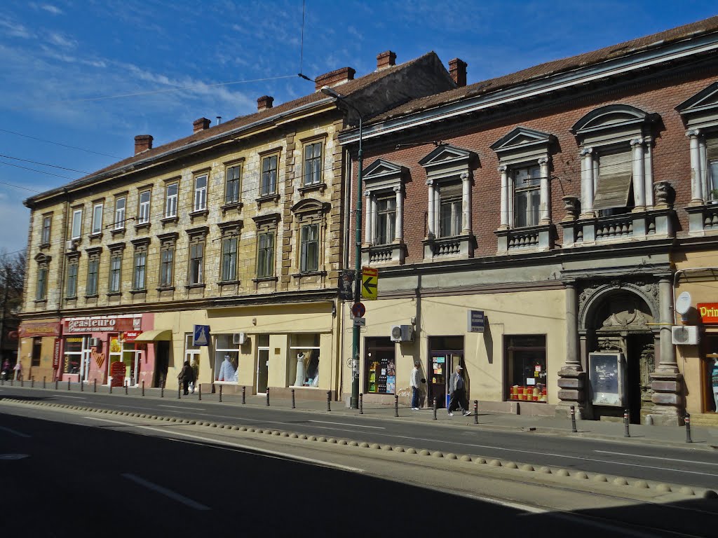 Clădiri istorice pe Bulevardul 16 Decembrie 1989, Timișoara-Temesvár by Corneliu Anca