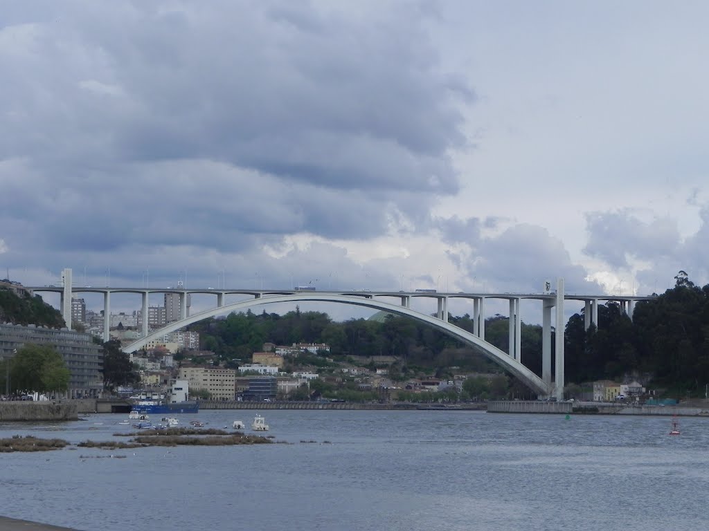 Desembocadura del rio Duero en Oporto , Portugal. ( Estepa 32). by Estepa32