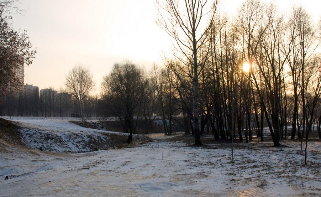 Park near Yauza by Mrrl