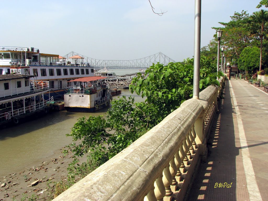 Fairly Place Jetty 02 by Biplab Kumar Pal