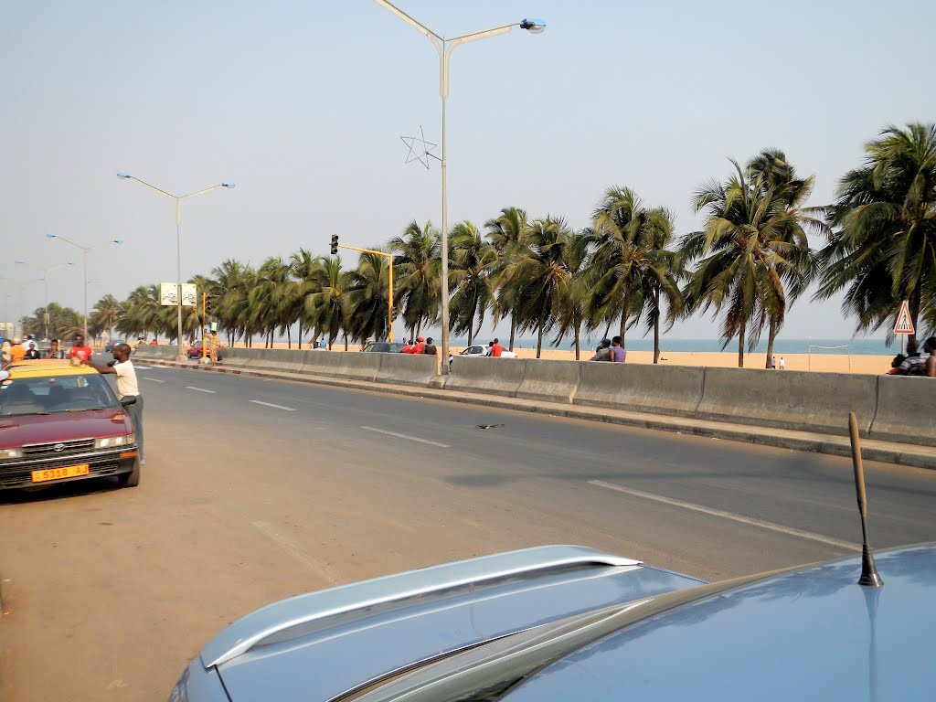 Lome, Togo by kadasterstorm