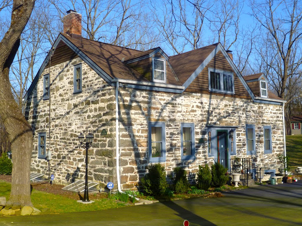 Poppletown House, 18c. stone vernacular by Mark Caro Yallum