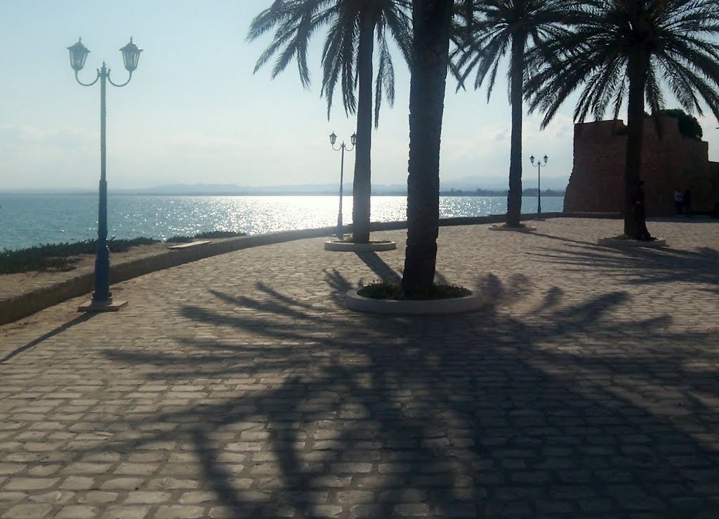 Promenade Old Hammamet by bfair