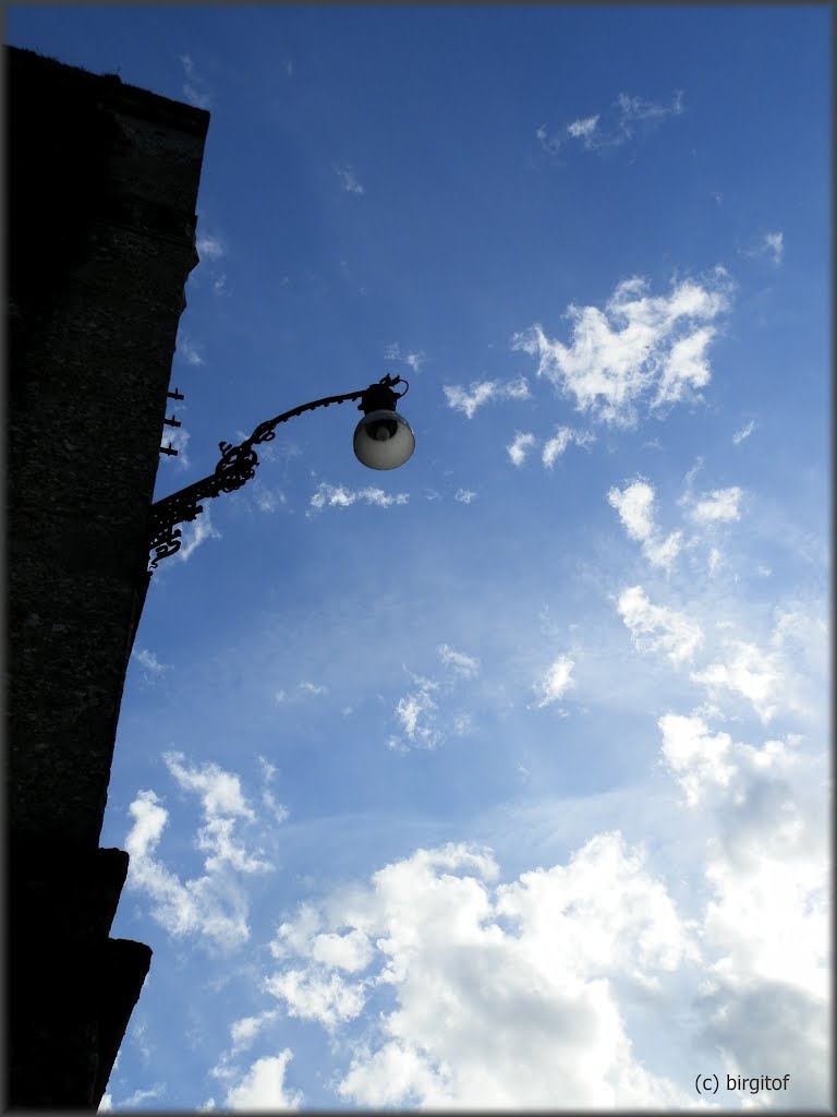 Clouds and lamps.. by birgitof