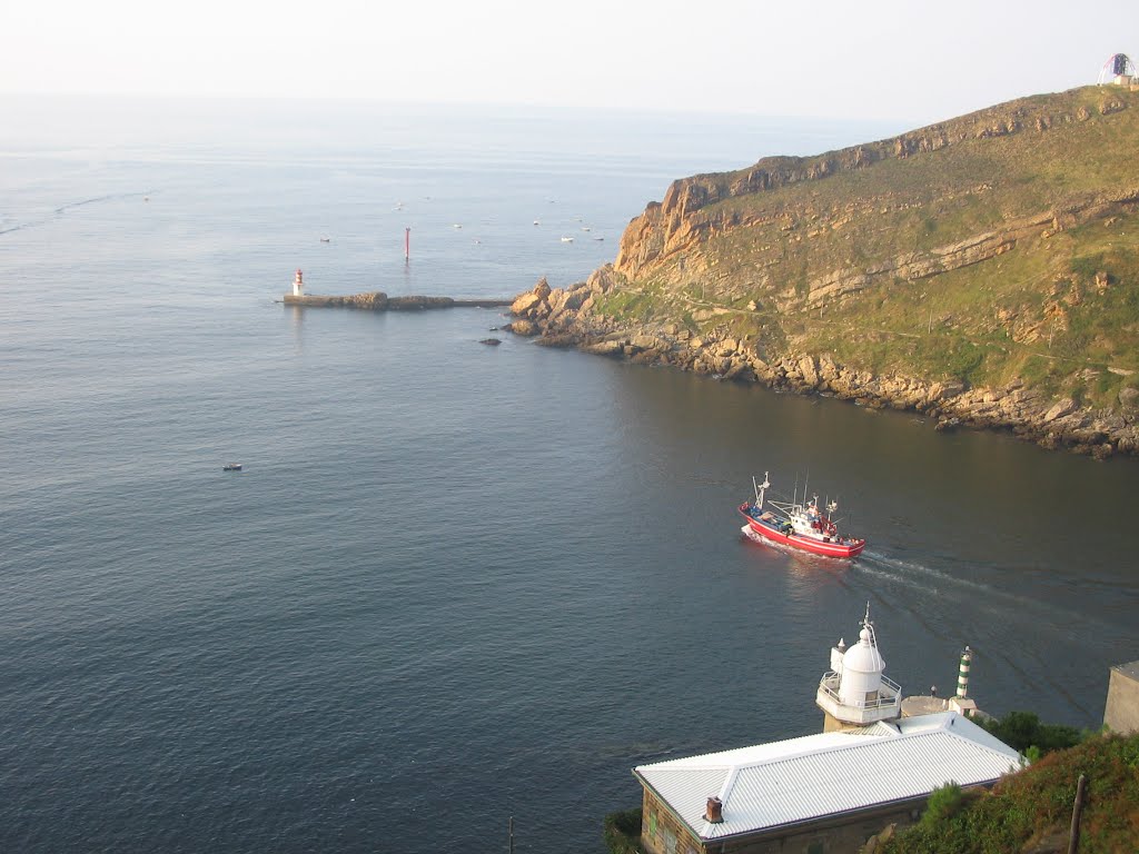 Pasaia, Gipuzkoa, Spain by viajerocontinuo