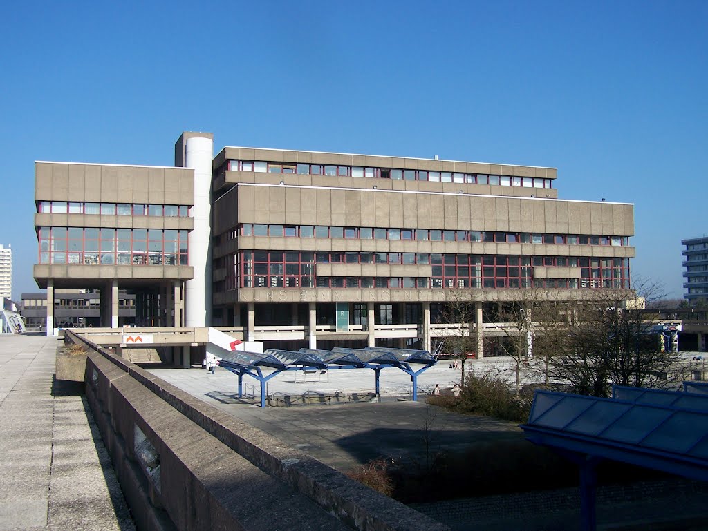 Universitätsbibliothek by Ja Wi