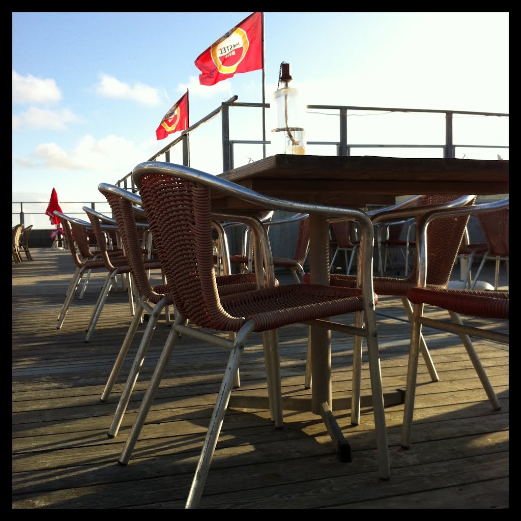 Chairs and flags by touring-treiber