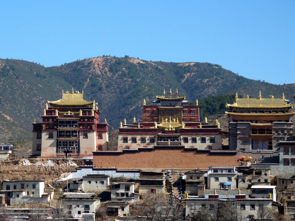 Shangri-La, Deqen, Yunnan, China by Pierre Margotat